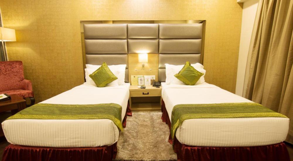 Kc Manor Hotel จัมเชดปูร์ ภายนอก รูปภาพ
