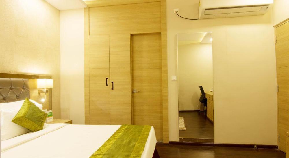 Kc Manor Hotel จัมเชดปูร์ ภายนอก รูปภาพ